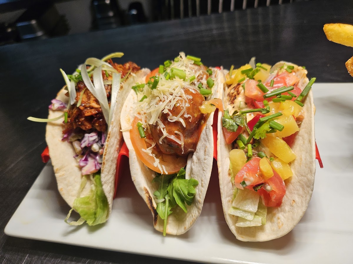 Queens Head Stowmarket Photos 2